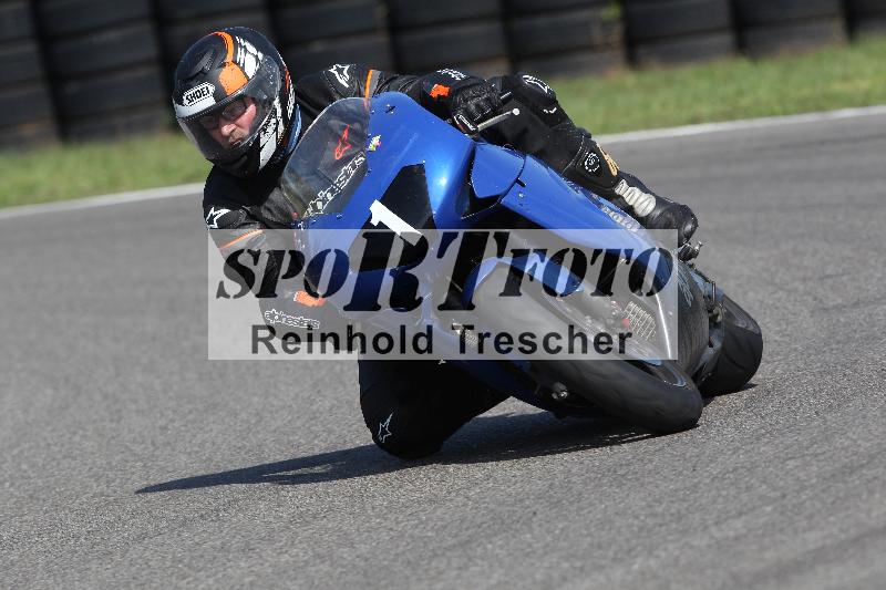 Archiv-2022/57 29.08.2022 Plüss Moto Sport ADR/Einsteiger/1